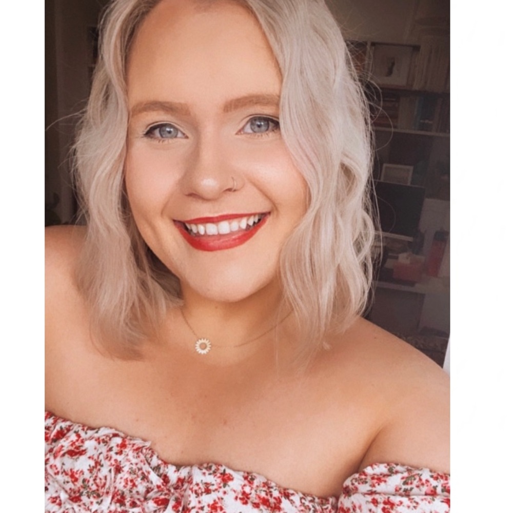 Meet your Posher, Sarah